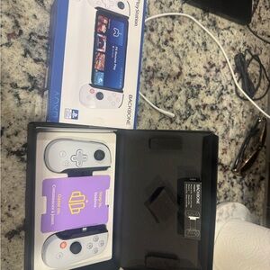 PlayStation backbone lightening editon for iPhone 
Not usb c